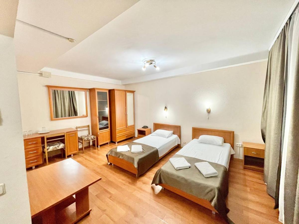 Hotel 7F كييف المظهر الخارجي الصورة